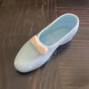 Vintage cinderella planter